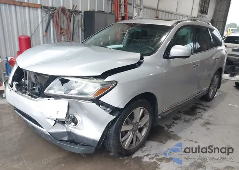 2016 Nissan Pathfinder S/Sv/Sl/Platinum из США, поврежденный, VIN 5N1AR2MM7GC621176